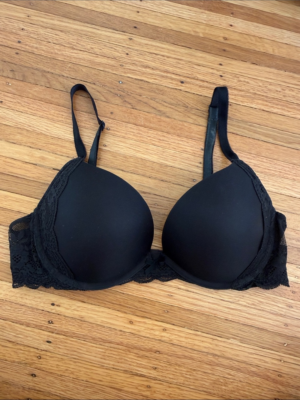 Victoria's Secret Black Lace-Trim Push-Up Bra